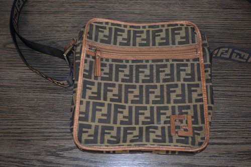 Borsa messenger fendi - messenger, ff
