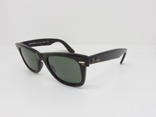 Ray-Ban Wayfarer RB 2140 902