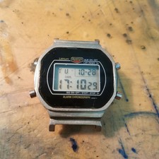 Casio Dw 5700 691 Watch Diver  200m