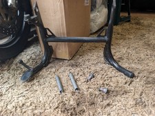 Cavalletto centrale, bulloni e