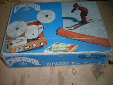 PROIETTORE  CINEBRAL SCATOLATO CON SPECIAL BIPASSO SUPER 8 - S-8/mm +3 FILM BRAL