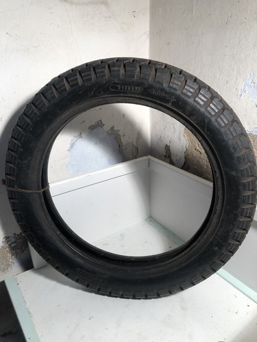 Pirelli vintage tyre - pirelli,