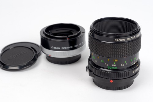 Canon 50mm macro 1 - f/3.5,
