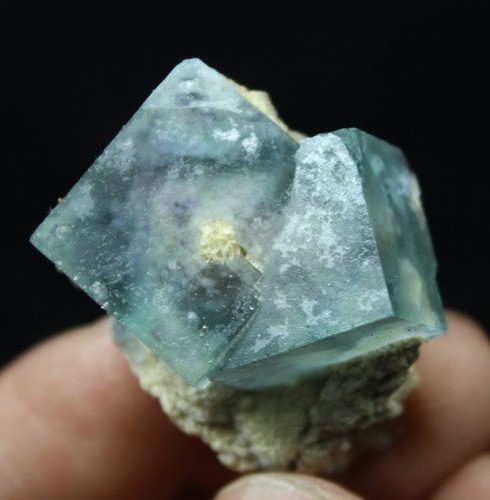 Fluorite fantasma cubica