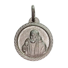 Ciondolo medaglia: San Padre Pio da Pietrelcina e Madonna del Carmelo