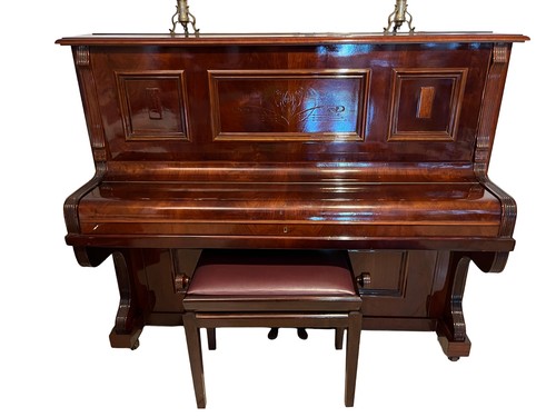 Pianoforte verticale antico