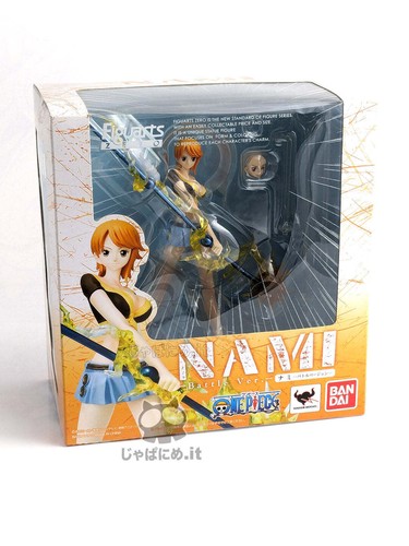 One piece figure - -,
