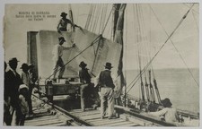 CARTOLINA MARINA DI CARRARA "Carico delle lastre di marmo su Velieri" 1900
