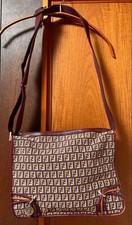 Borsa a tracolla modello logo