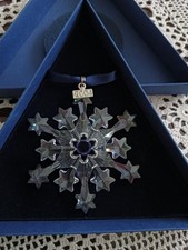 Ornamento annuale stella