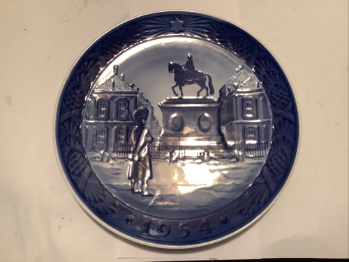 Royal copenhagen 1954 - royal, annual