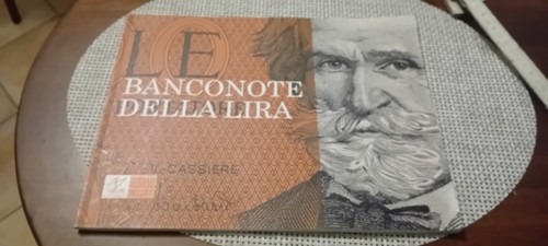 Libro banconote della lira - libro,
