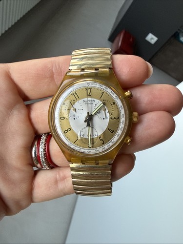 Swatch chrono golden globe - golden,
