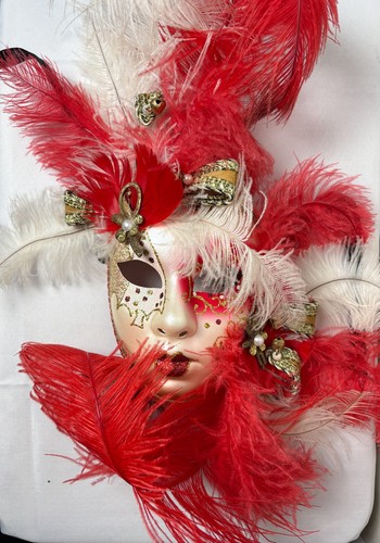 Maschera del - la,