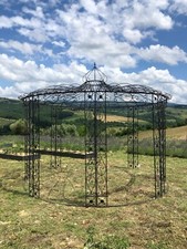 GAZEBO OTTAGONALE IN FERRO