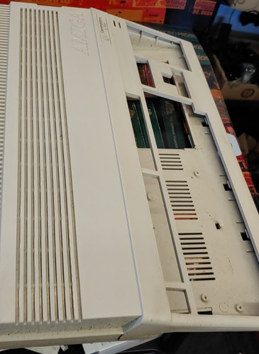 Commodore amiga 500 case - amiga,