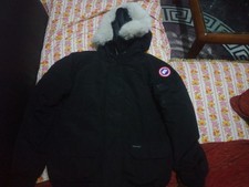 canada goose taglia L nero mai