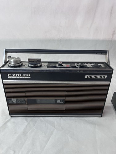 Grundig 201 automatic - c,