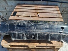 PARAURTI POSTERIORE CENTRALE