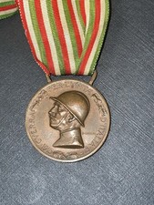 Medaglia Guerra per l'unita d'Italia 1915 1918 coniata nel bronzo nemico