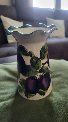 Antico vaso prugne - prugne, brocca