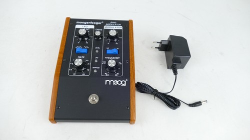 Moog 102 moogerfooger - moog, mf-102