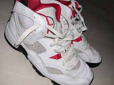 Nike Air Jordan 8 Retro. 