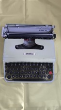 MACCHINA DA SCRIVERE OLIVETTI LETTERA 22, COLORE VERDE CHIARO, FUNZIONANTE[TI31]