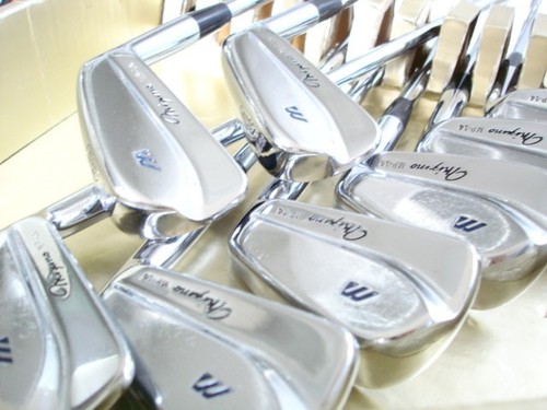 Mizuno set ferri 8 pezzi - di,