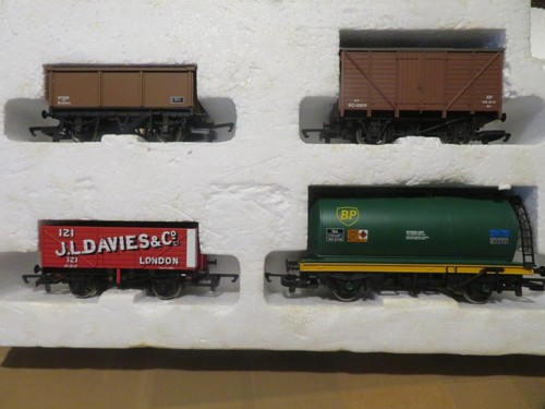 Hornby 4 wheel various - ,