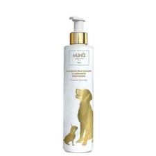 Shampoo per cani a pelo chiaro