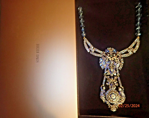 Collana dichiarazione