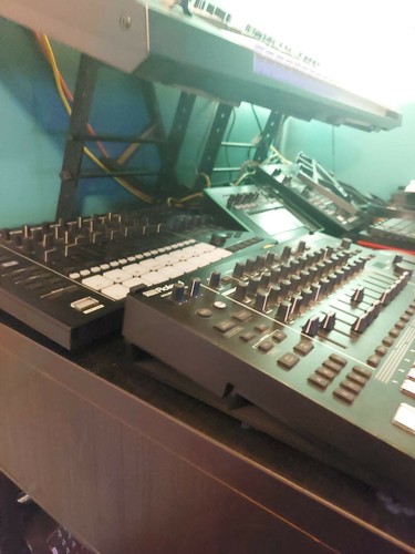 Roland aira mc 707 - roland, mc-707