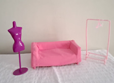 Mobili Barbie Boutique, Walk-in Closet,sofa divano rosa IKEA