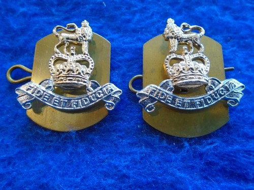 Pair royal army pay - pay, corps