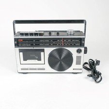 Lettore cassette radio FM
