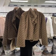 Cappotto corto in pelliccia