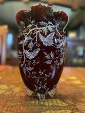 Vaso intagliato e smaltato