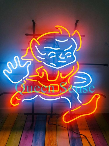 Nuova insegna luminosa - , al