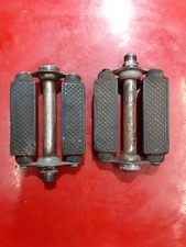 COPPIA PEDALI ANNI 50 CIRCA