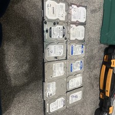 12 dischi rigidi SATA 3,5