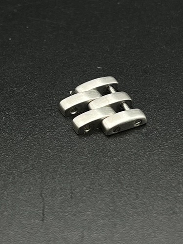 Cartier extra link - cartier,