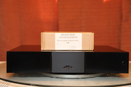 Naim 555 power - +,