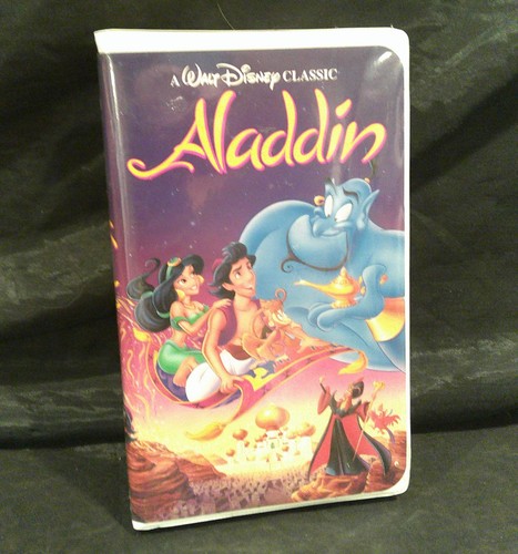 Disney alladin video - disney's,