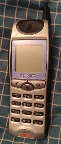 Sony cmd vintagetelefono - sony, cmd-j5
