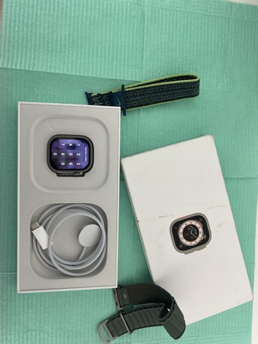 Apple watch ultra 49mm - watch,