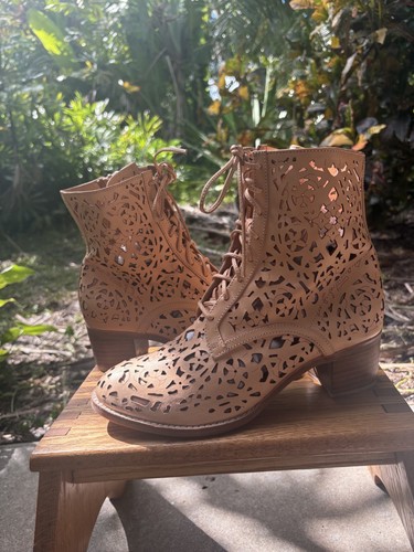 Authentic jeffrey campbell - authentic,