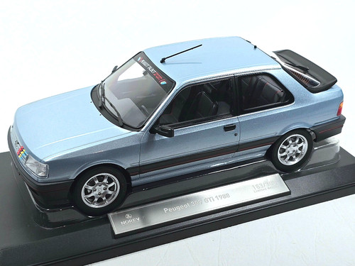 Peugeot 309 gti blu - 309,