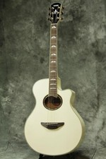 Yamaha APX1000 PW Chitarra
