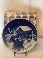 Piatto da collezione ROYAL COPENHAGEN Jule After 1967 Natale con scatola originale